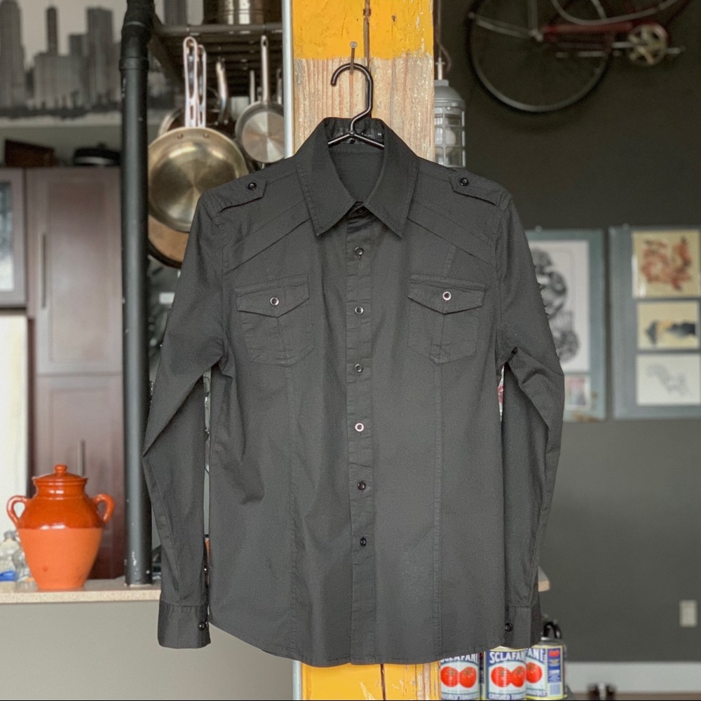 Men's cotton poplin long-sleeve button-down shirt